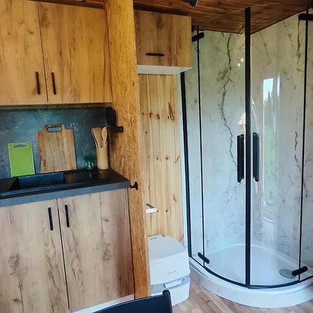 Апартаменты Tiny House By The River *