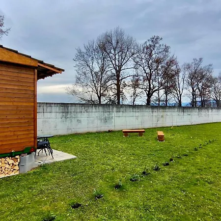 Tiny House By The River Litoměřice