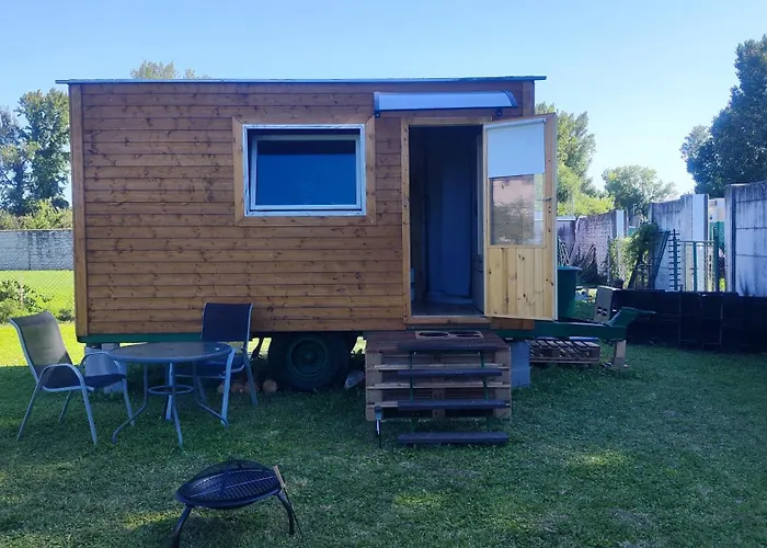 Apartmán Tiny House By The River *
