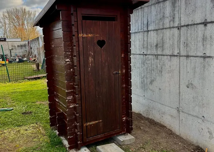 Tiny House By The River *