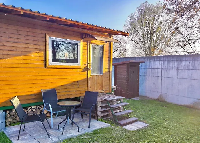 Tiny House By The River شقة *